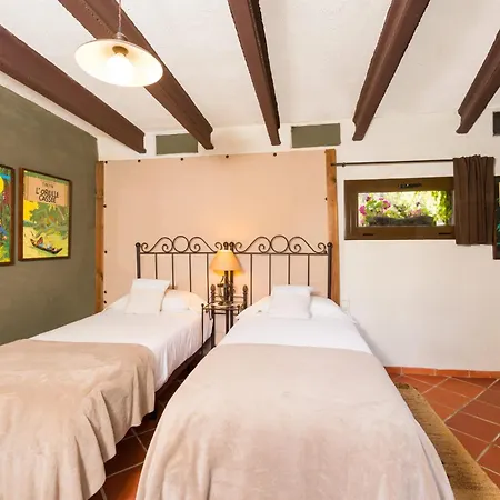منزل ريفي Comarquinal Bioresort Penedes *