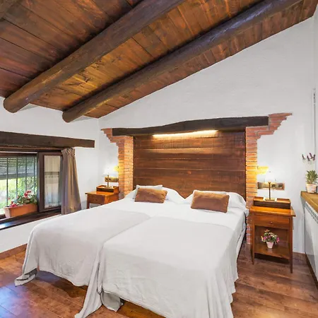 Country house Comarquinal Bioresort Penedes San Quintin de Mediona